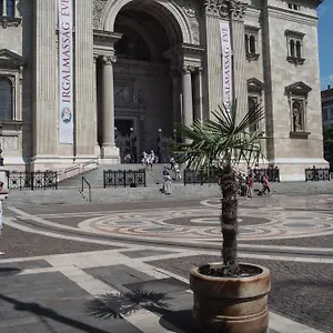  Appartamento Helena With View On St. Stephan's Basilica Ungheria